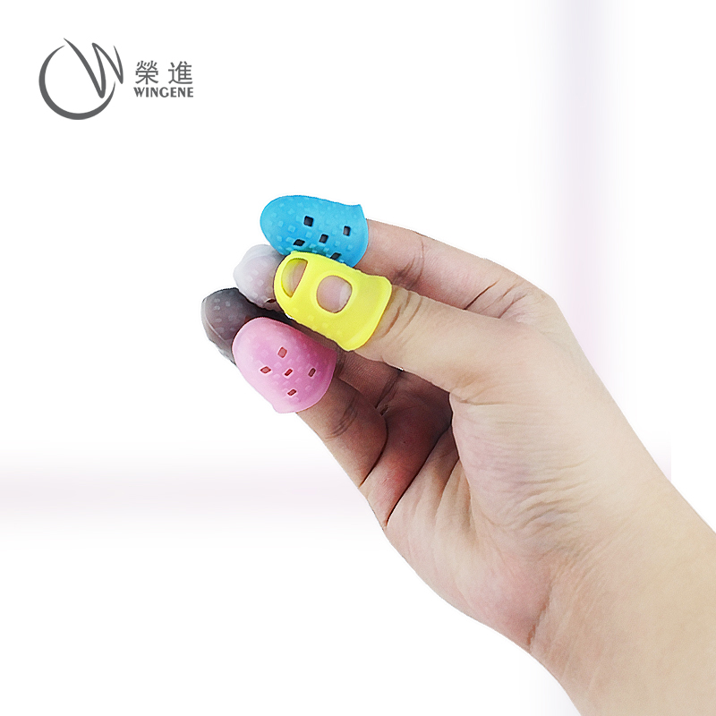 新款创意防滑透气手指套_糖果色透气硅胶手指套厂家批发